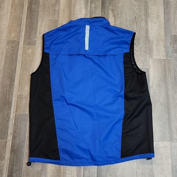 Golds gym running vest - Picture 6 of 10